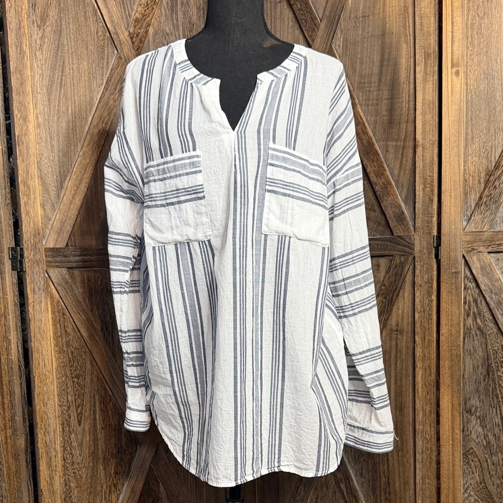 Old Navy White Tunic with Navy Vertical Stripes